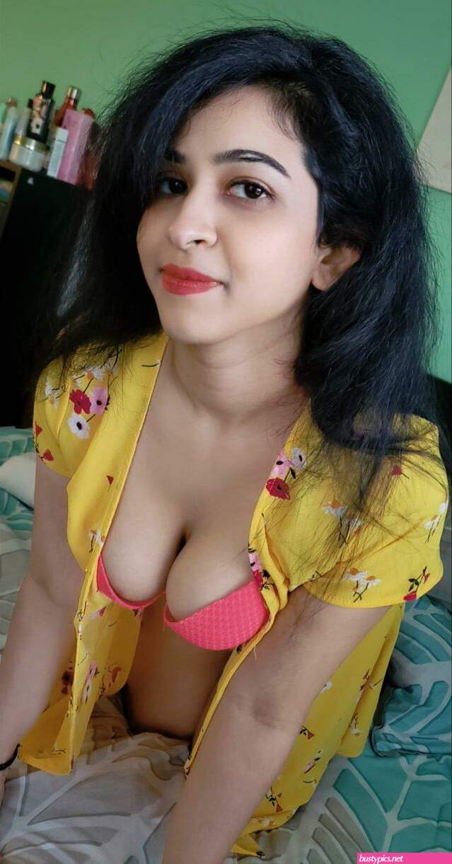 indian nri girl nude photos