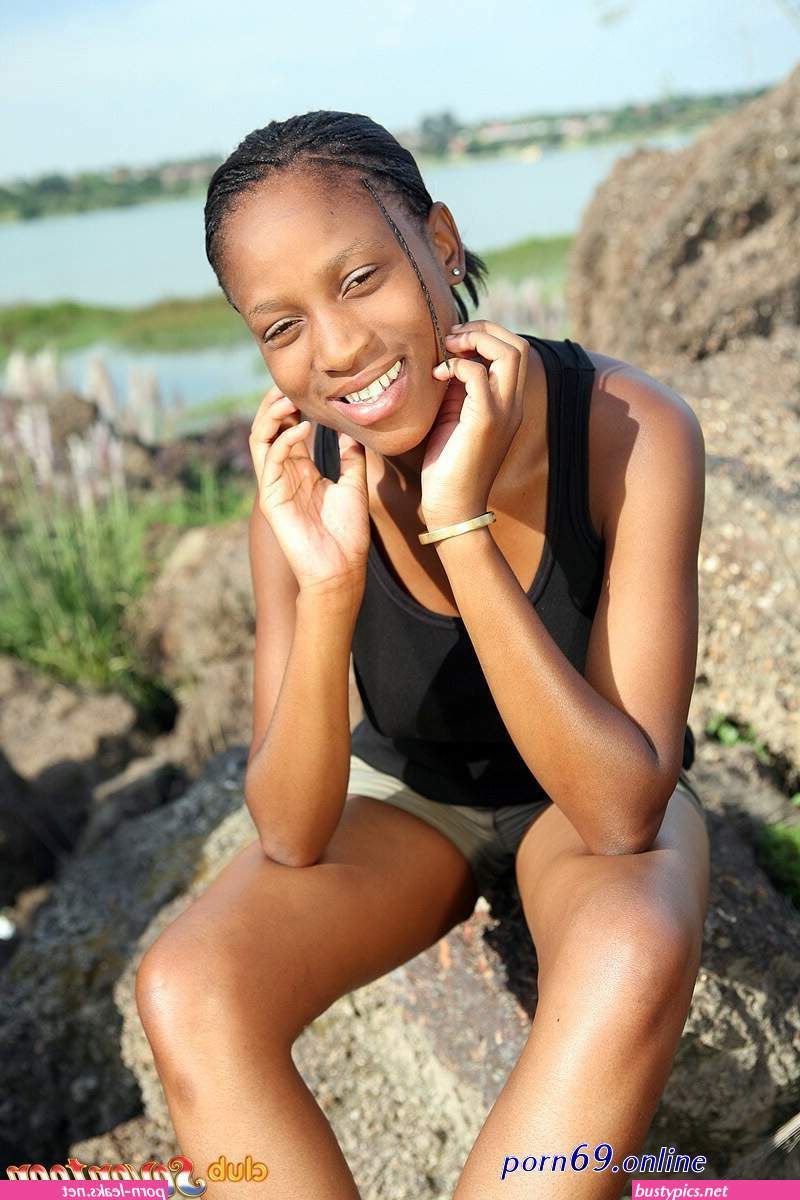naked kenya teen