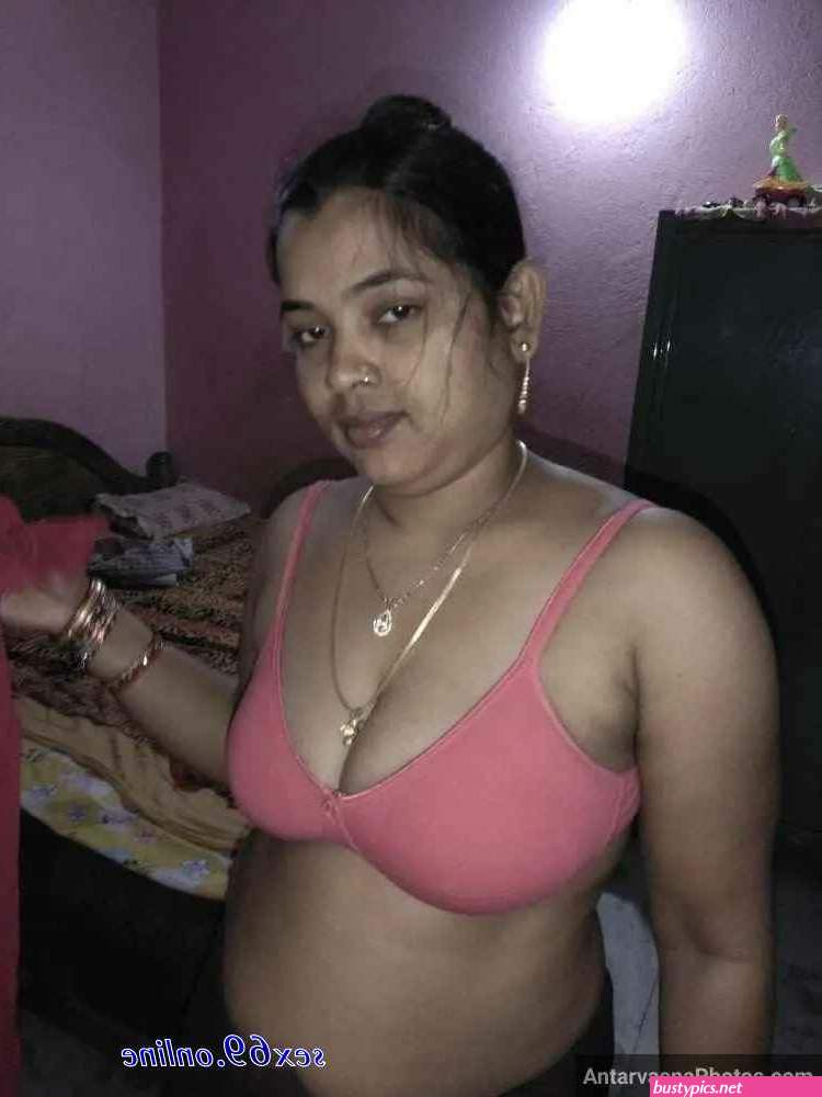 aunty.boobs.breast