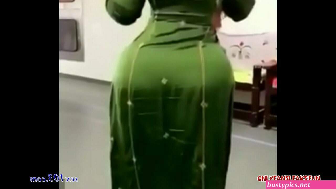 borka hot anty big back photo