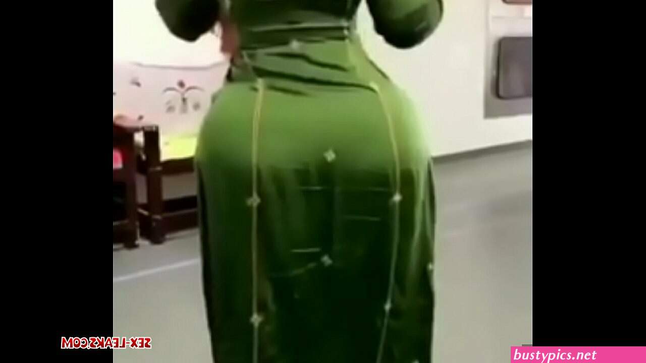 borka hot anty big back photo