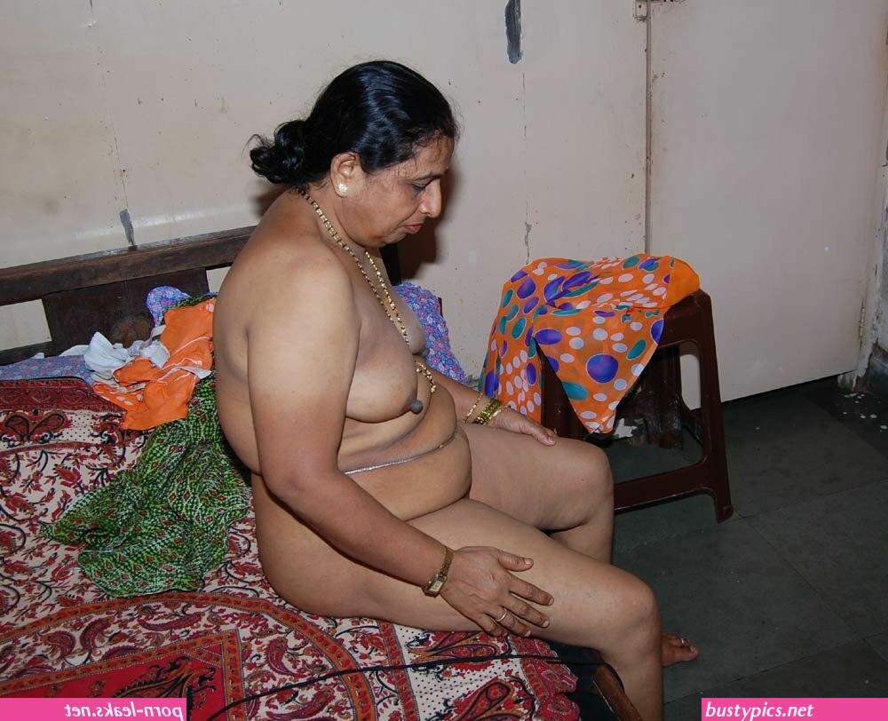india hairy mom ohotos