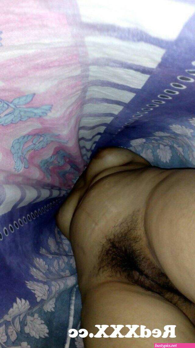 aunty pussy upskirt