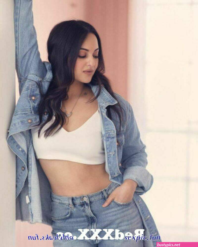 beautiful bollywood actress booty youx leak