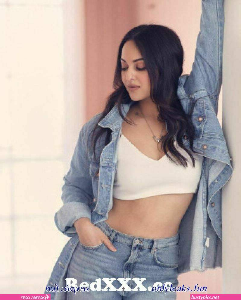beautiful bollywood actress booty youx leak