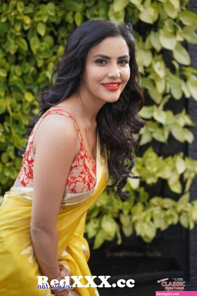 beautiful bollywood actress booty youx leak