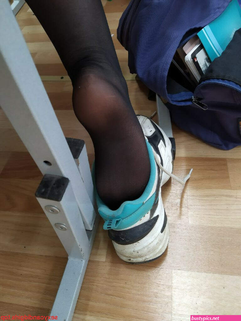 creepshot teen feet classroom