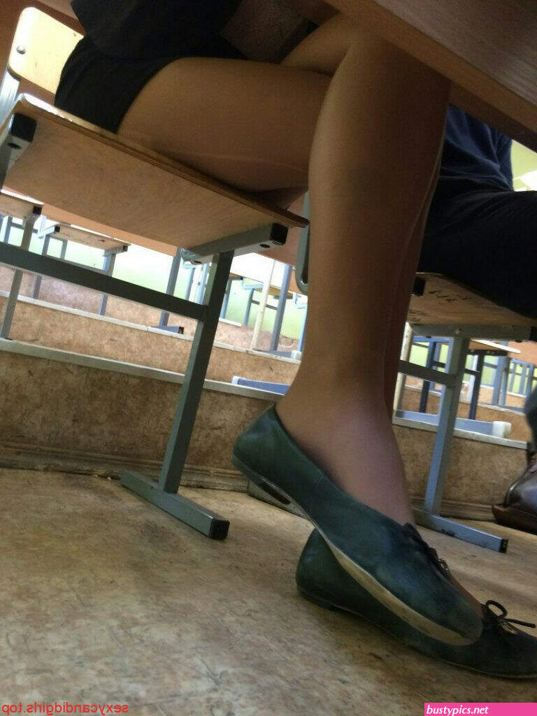 creepshot teen feet classroom