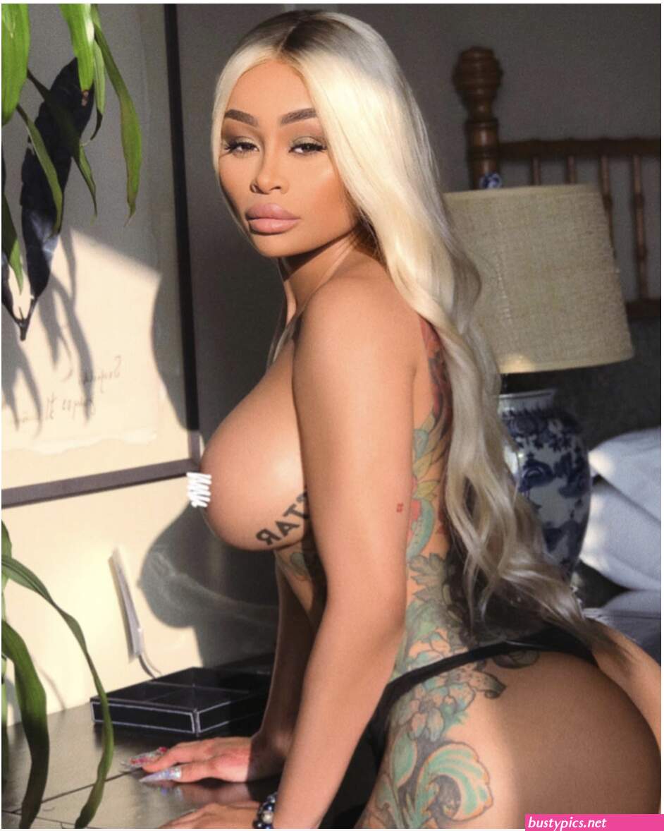 hottest female only fans leaked