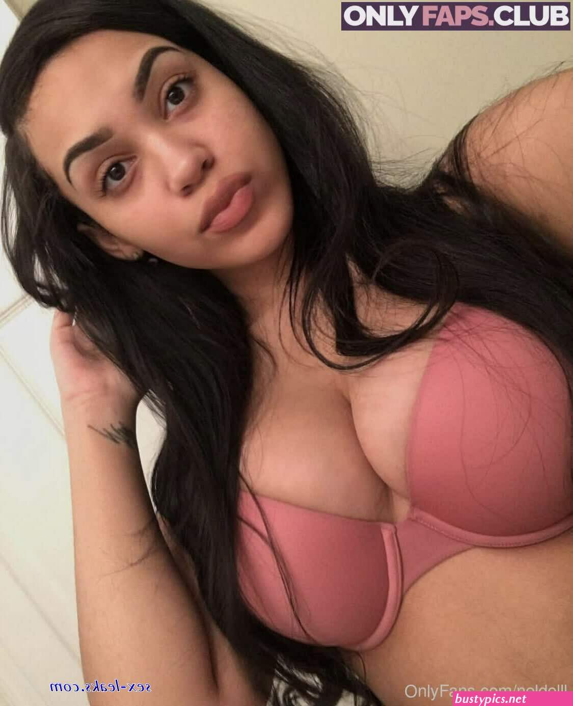 hottest female only fans leaked