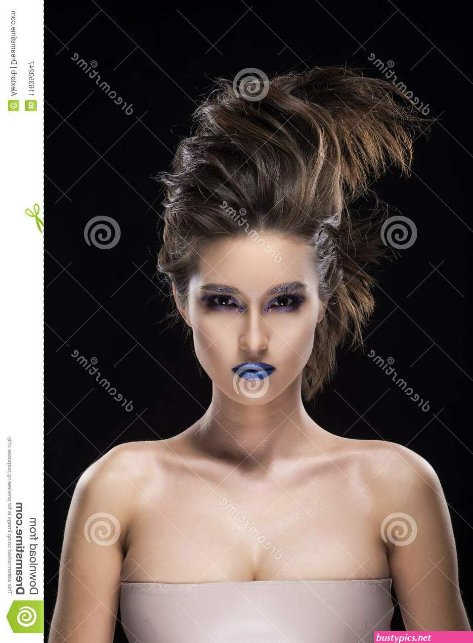 naked big breast