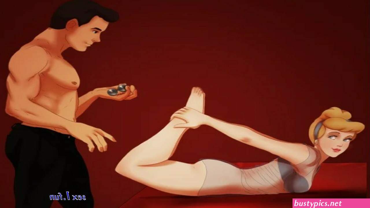 wanawake naked exercise