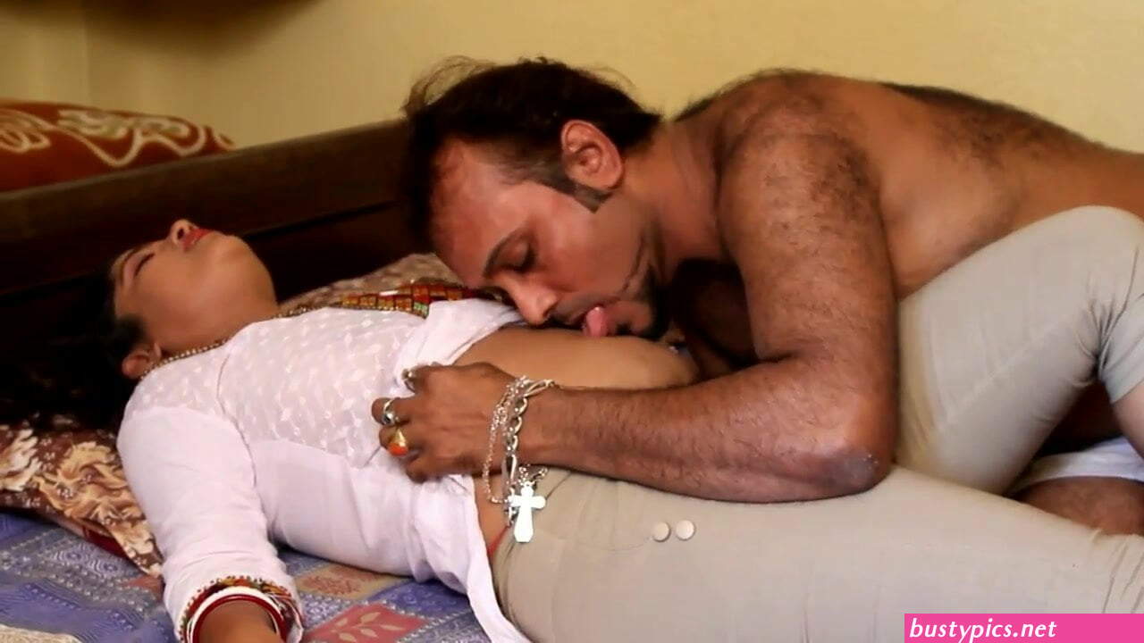 desi nipple visible in