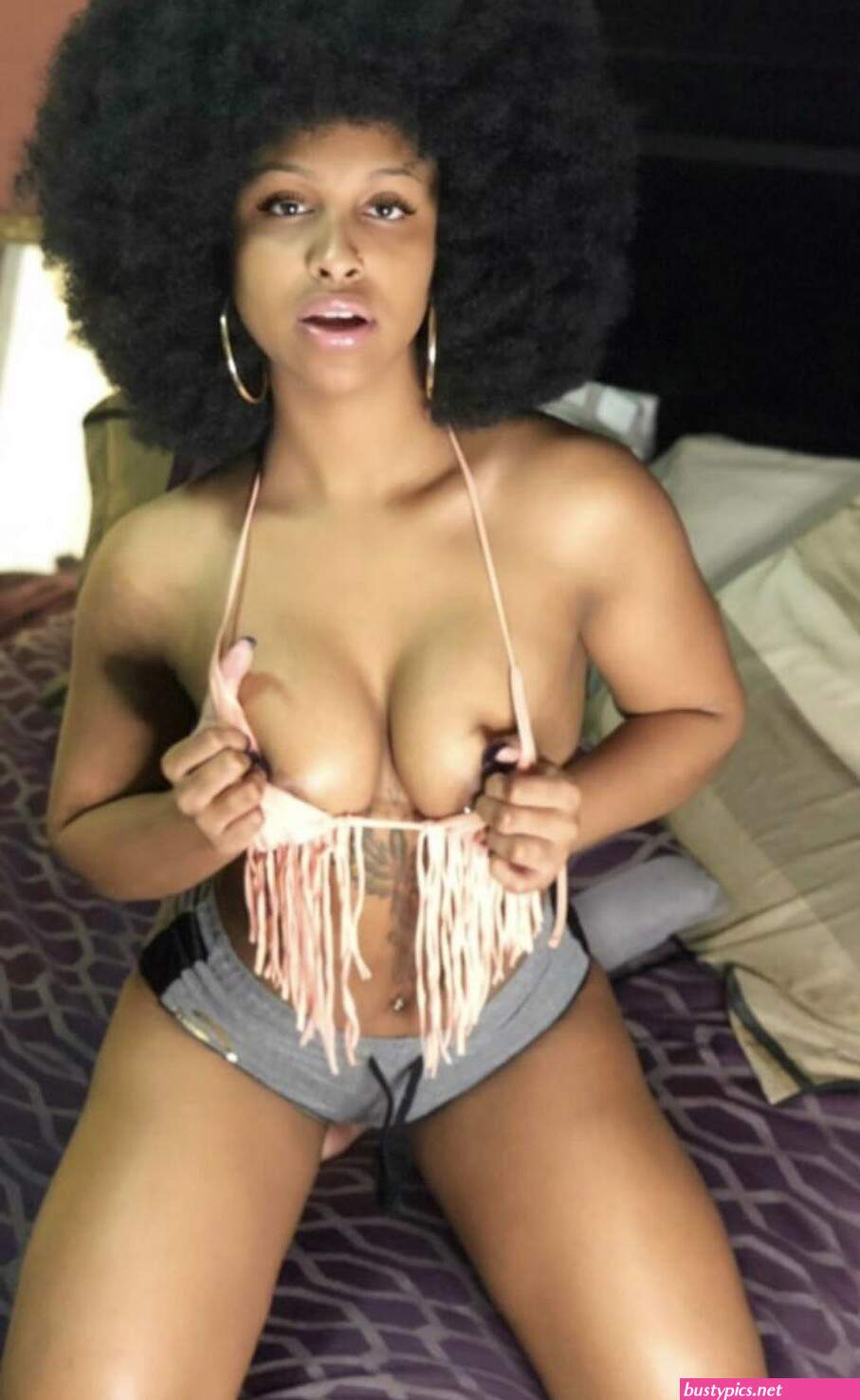 lalove nudes