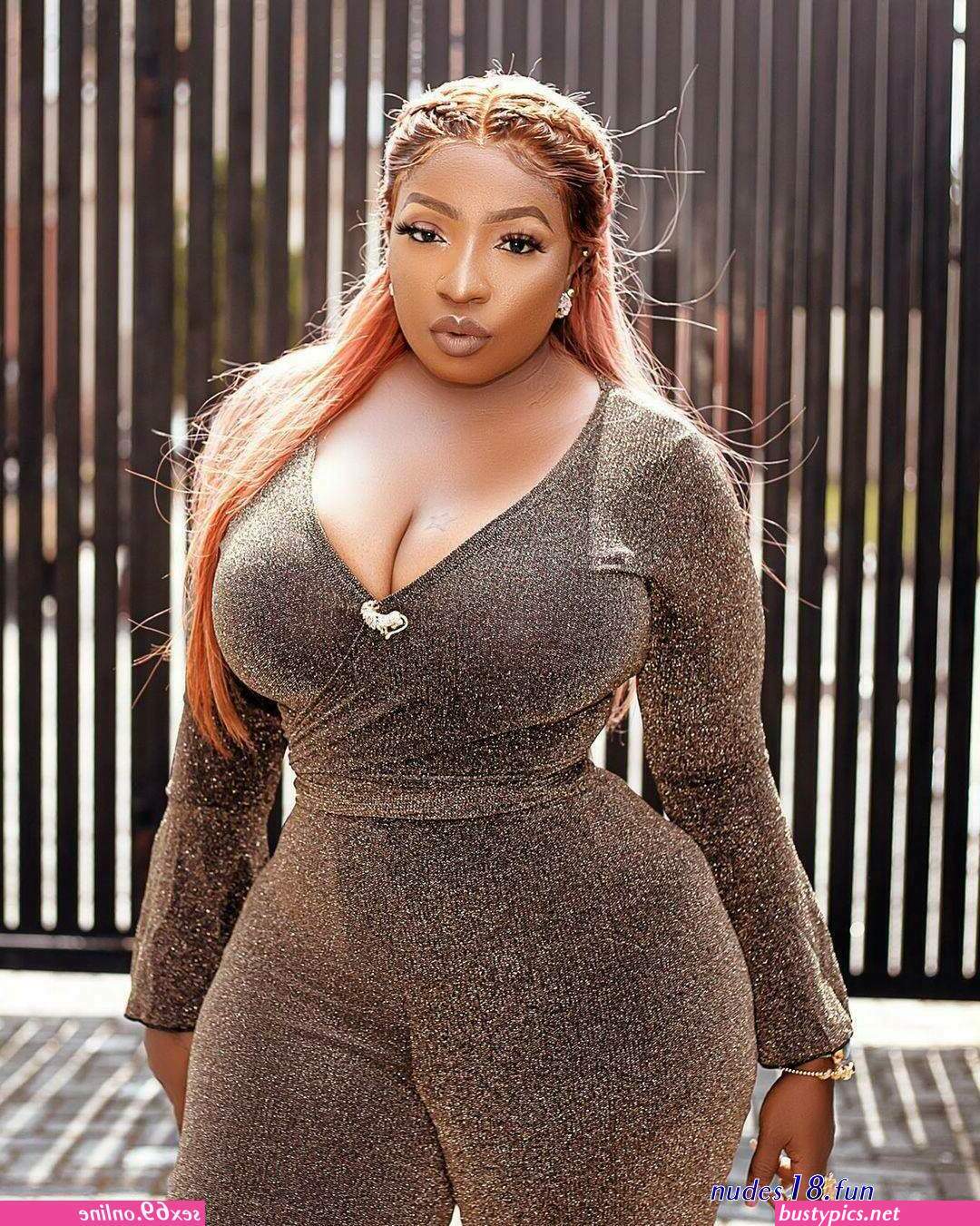 nigerian naked boobs women