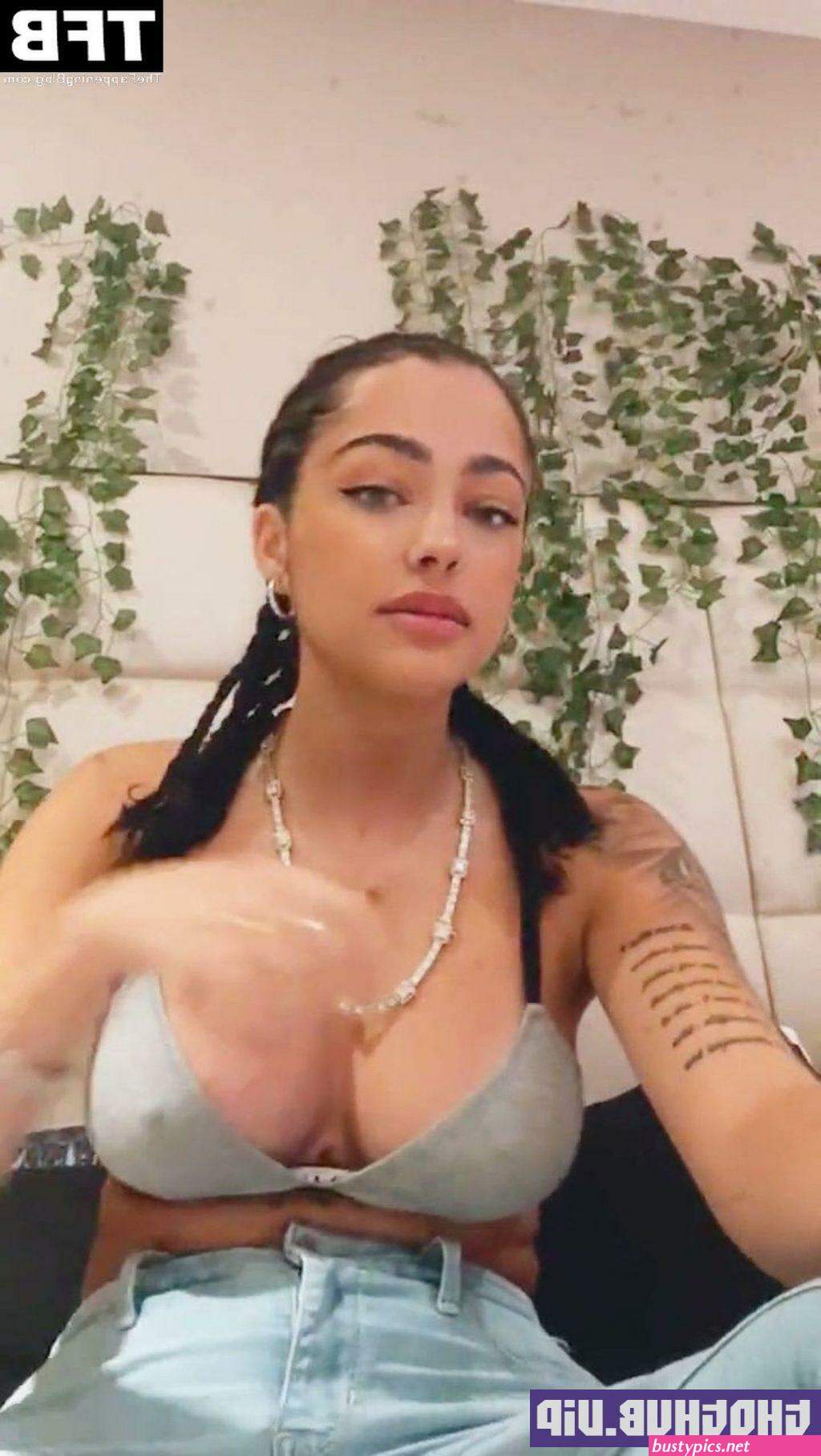 beautiful big boobs show new 2022