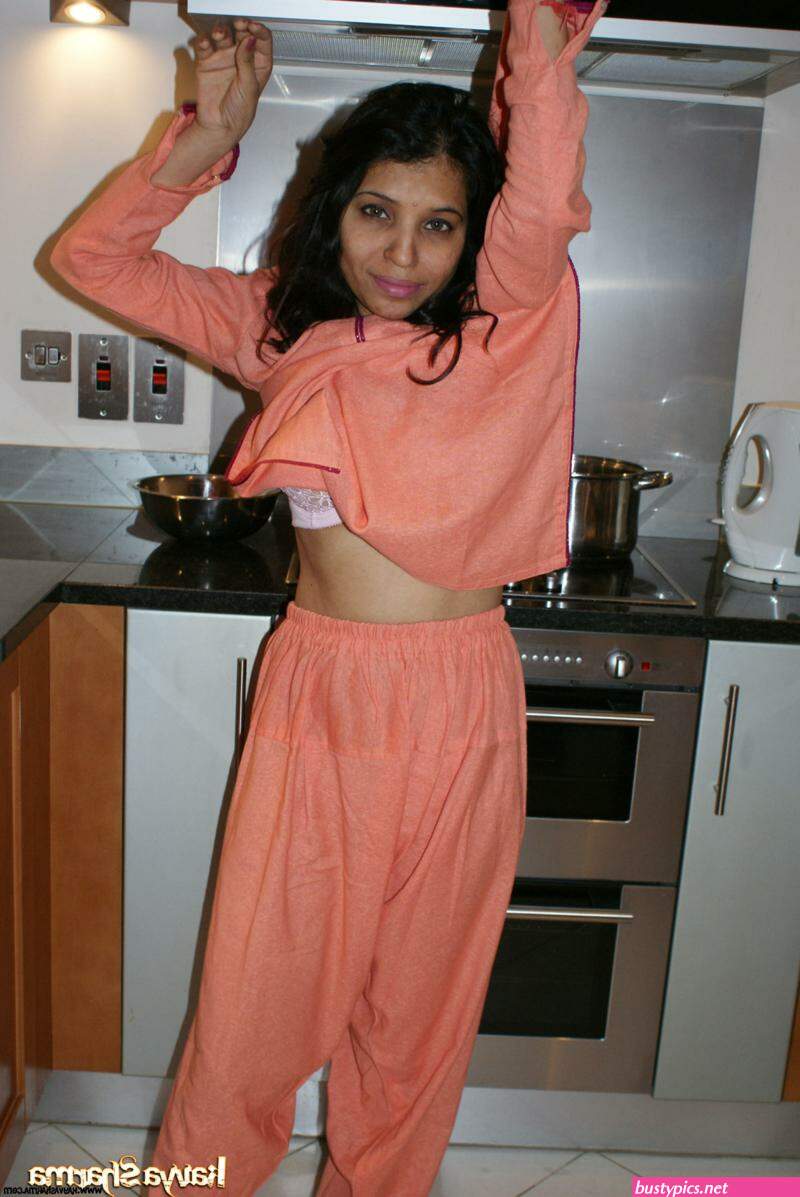girls in salwar suit nude images