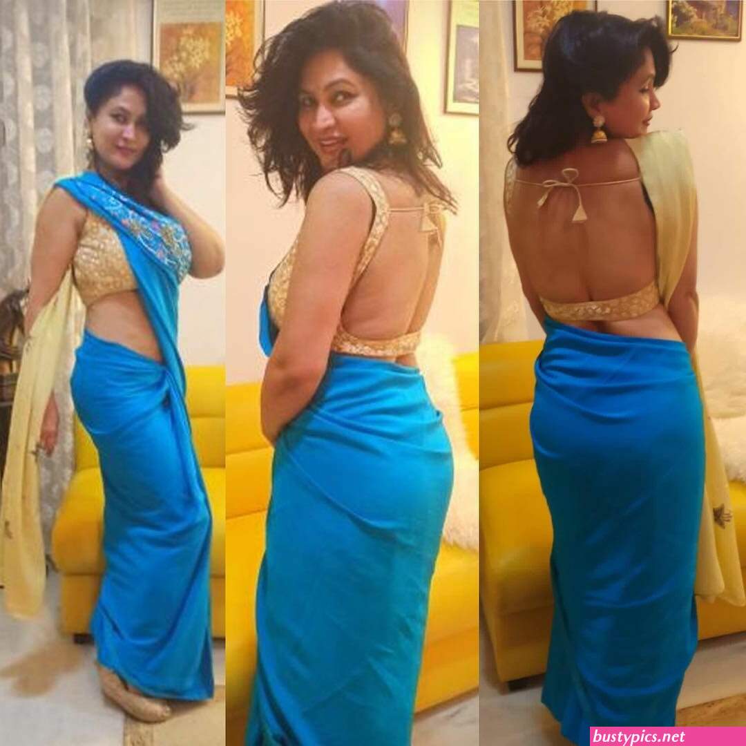 hot bhabhi back side