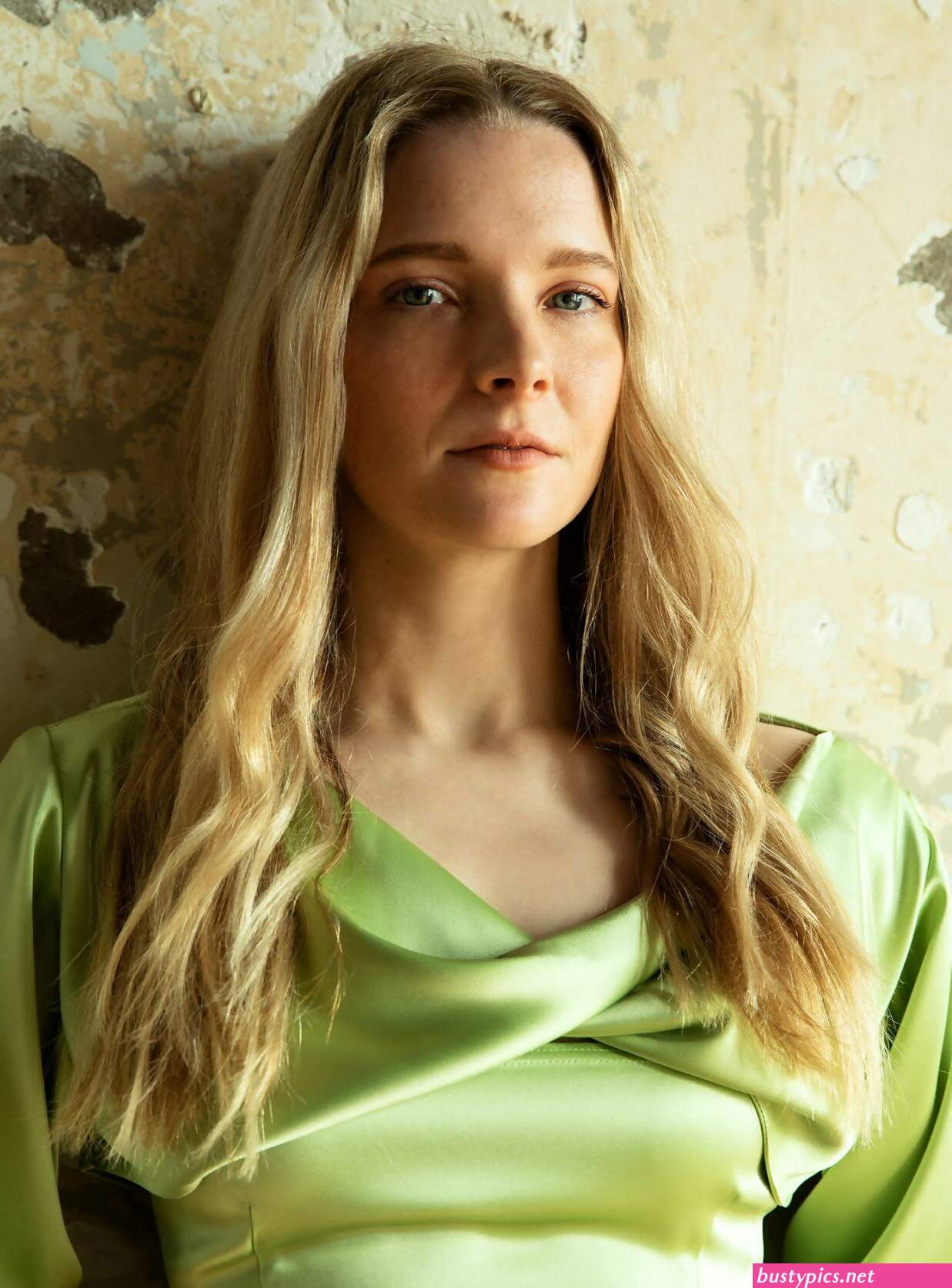 morfydd clark naked photos