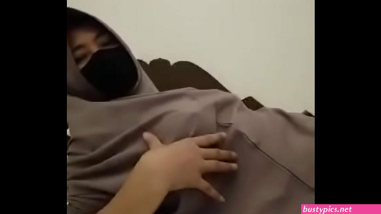 abg hijab nude