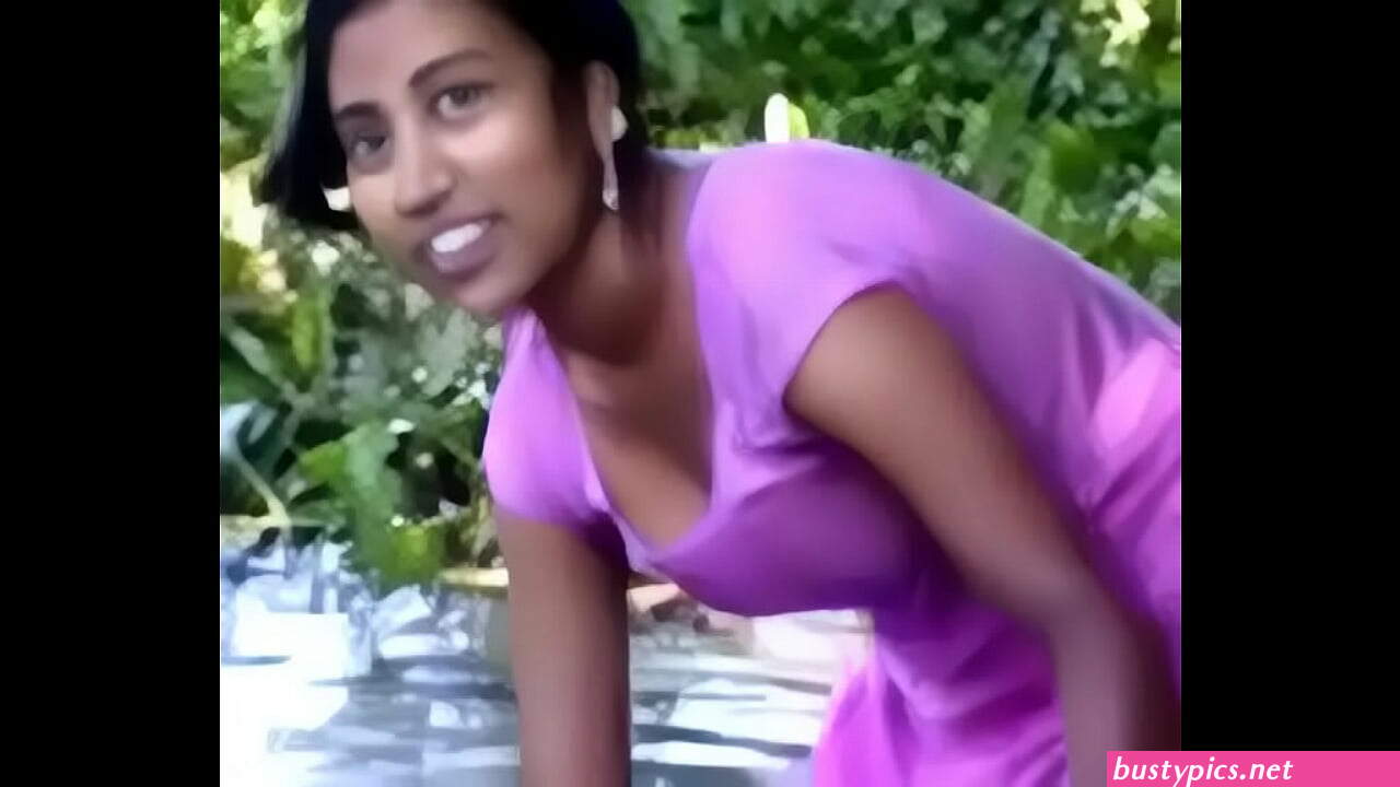 boobs visible in river bath porn video