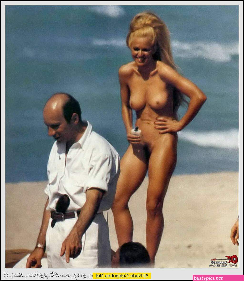 hairy pussy on the beach movie