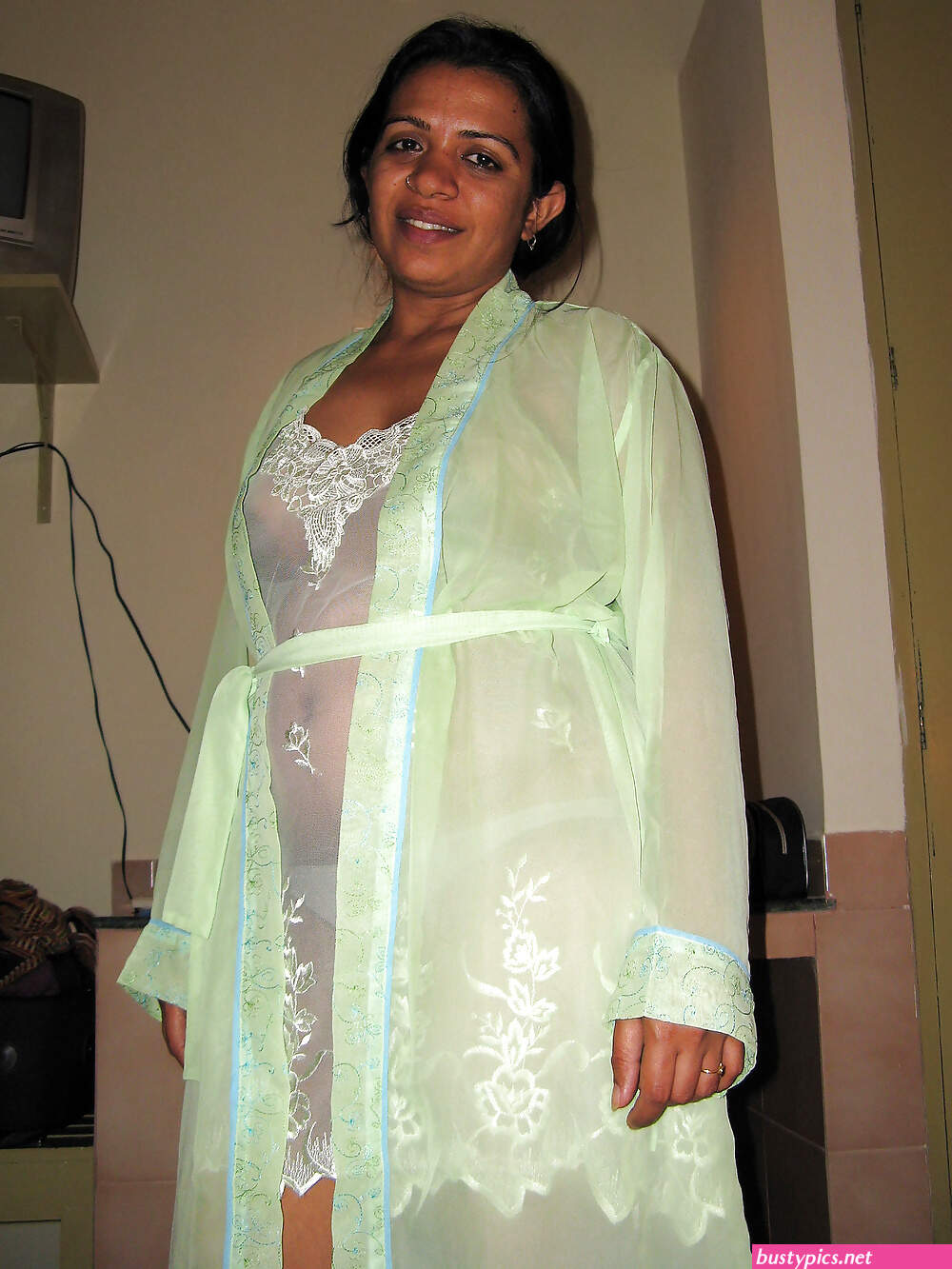 indian bhabhi big boobs naked sleeping in bed with night dress porn pics