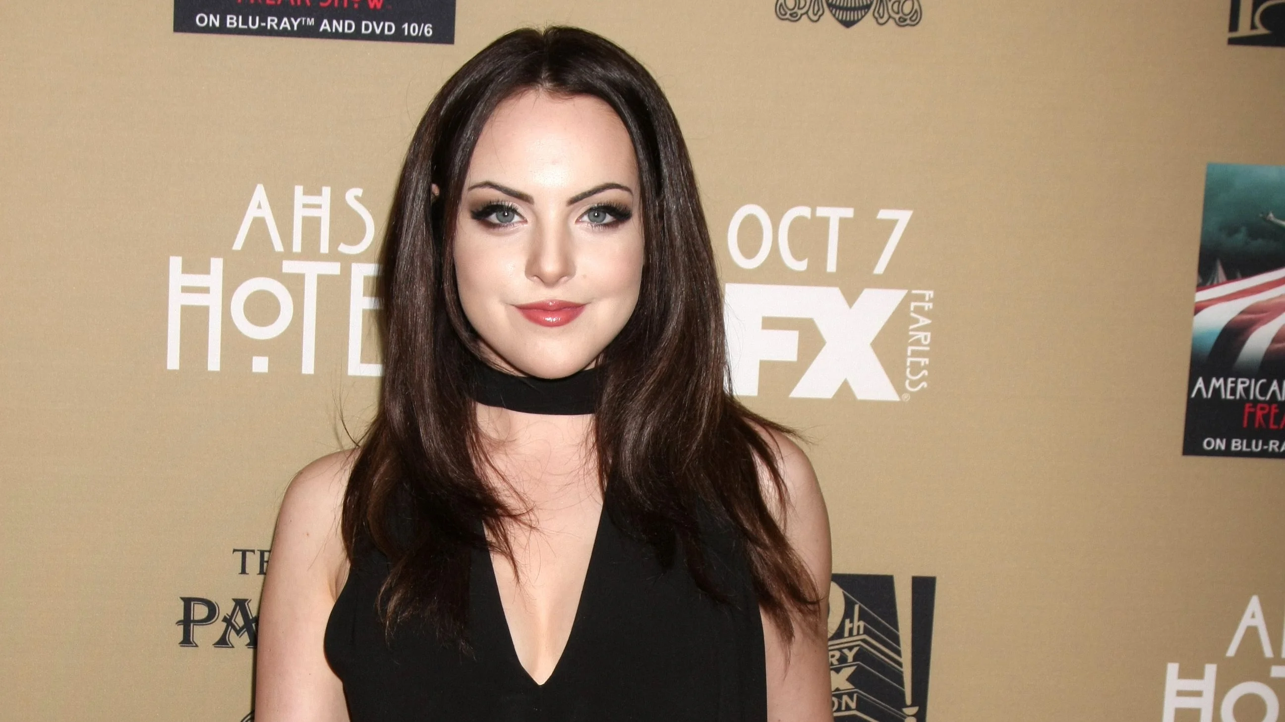 liz gillies nude pics