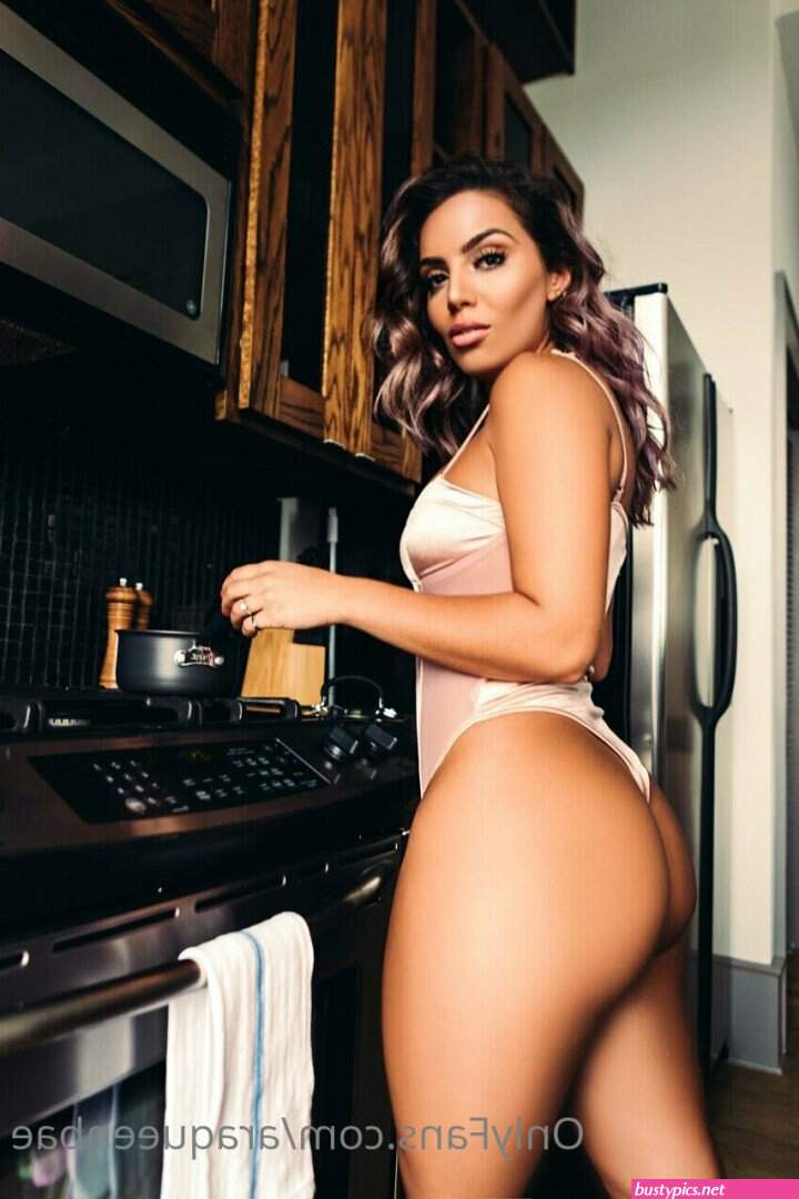araqueenbae onlyfans nude