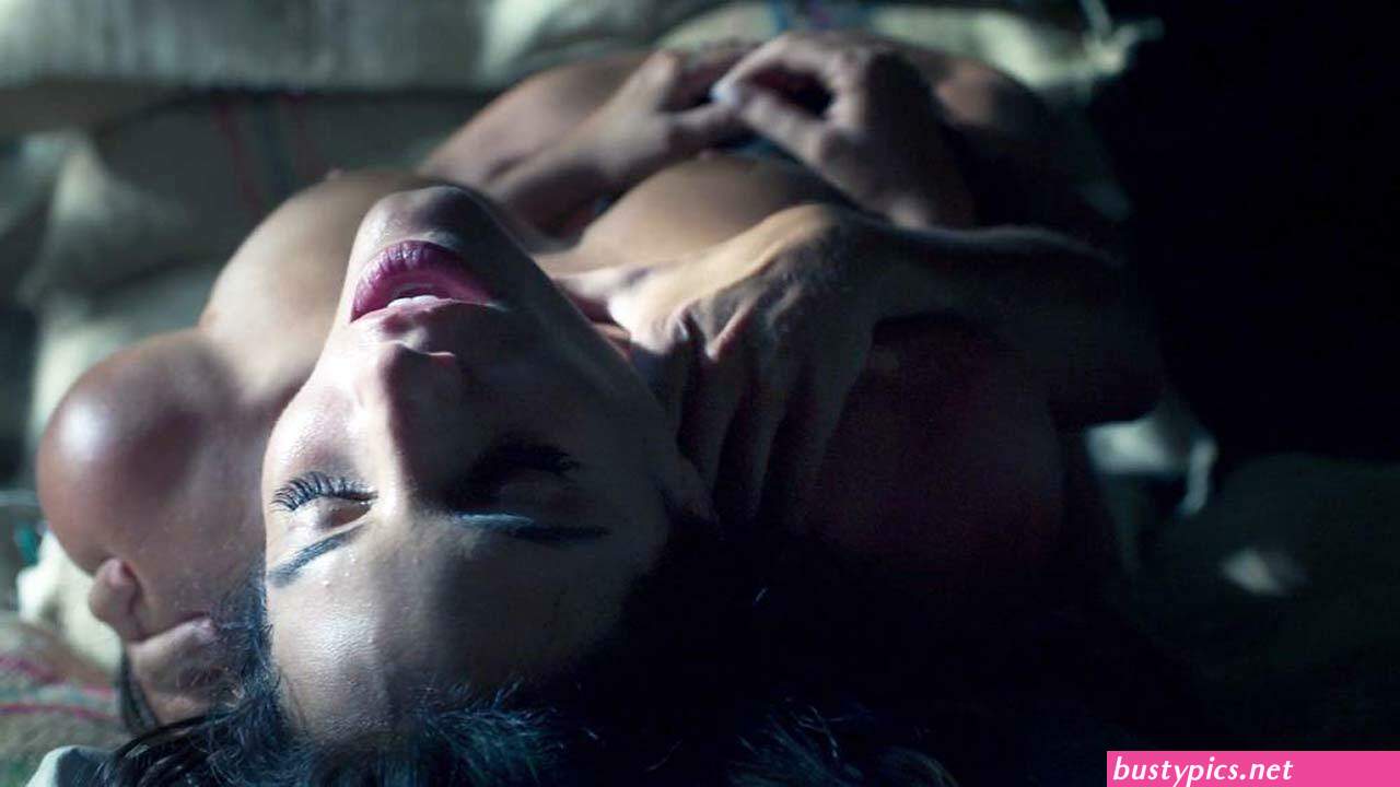 gabriela boobs sence