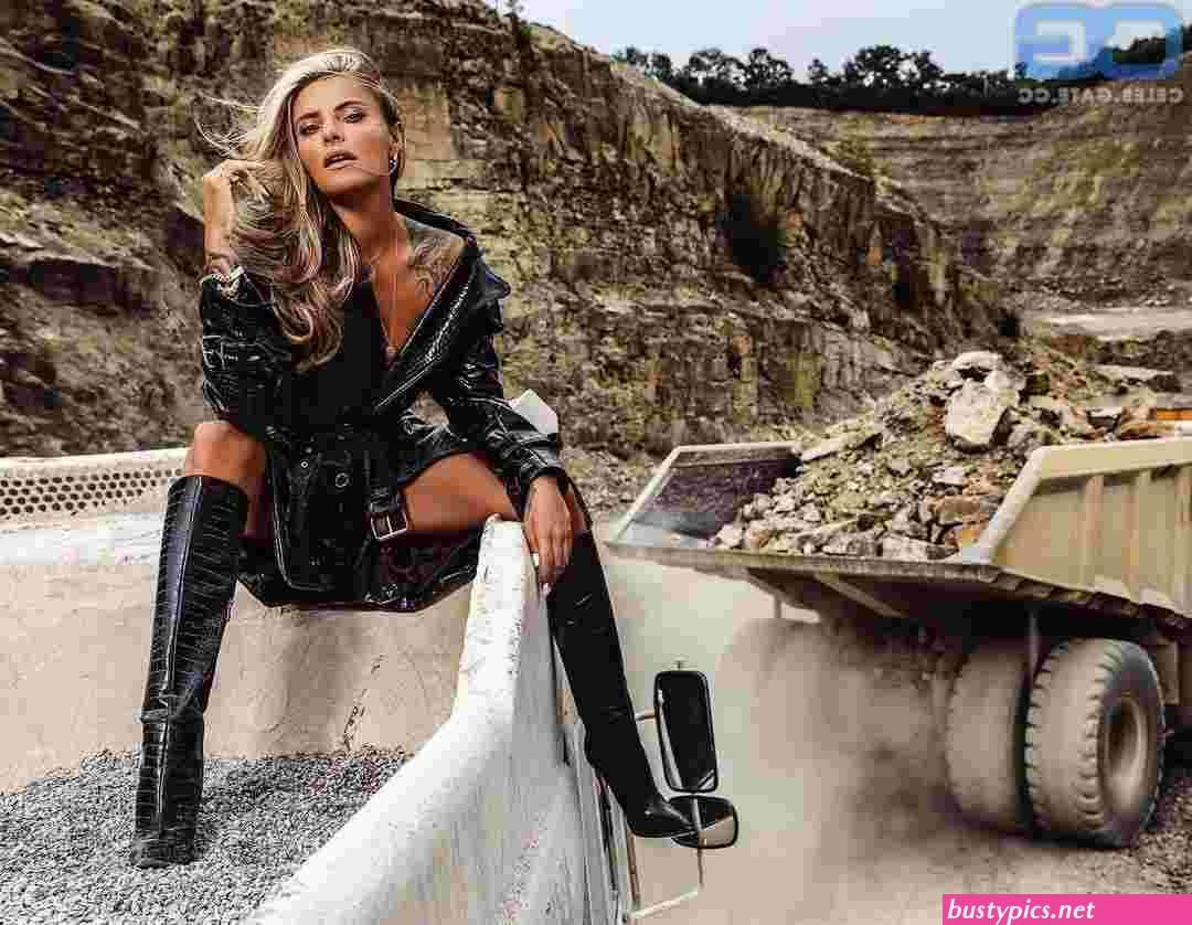 https://wanderlust.care/sophia-thomalla/gallery.html