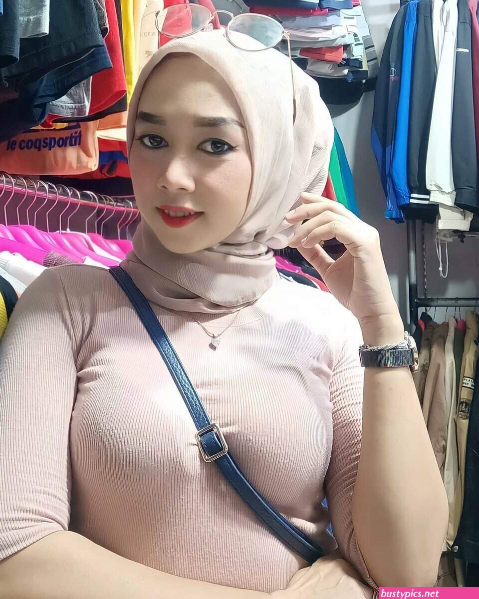 jilboobs nude indonesia