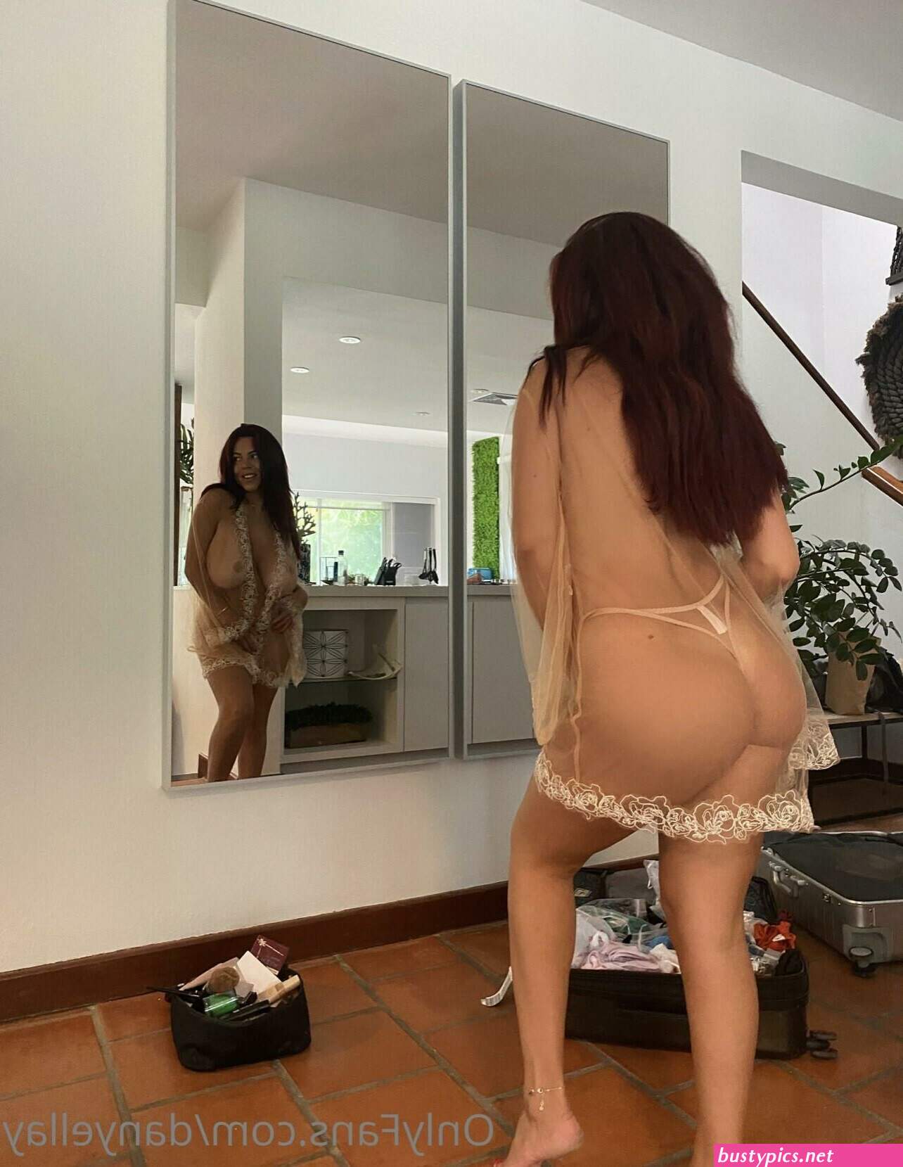 danyellay nude
