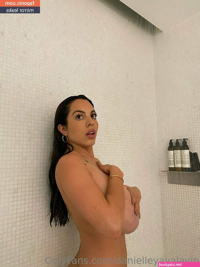 danyellay nude