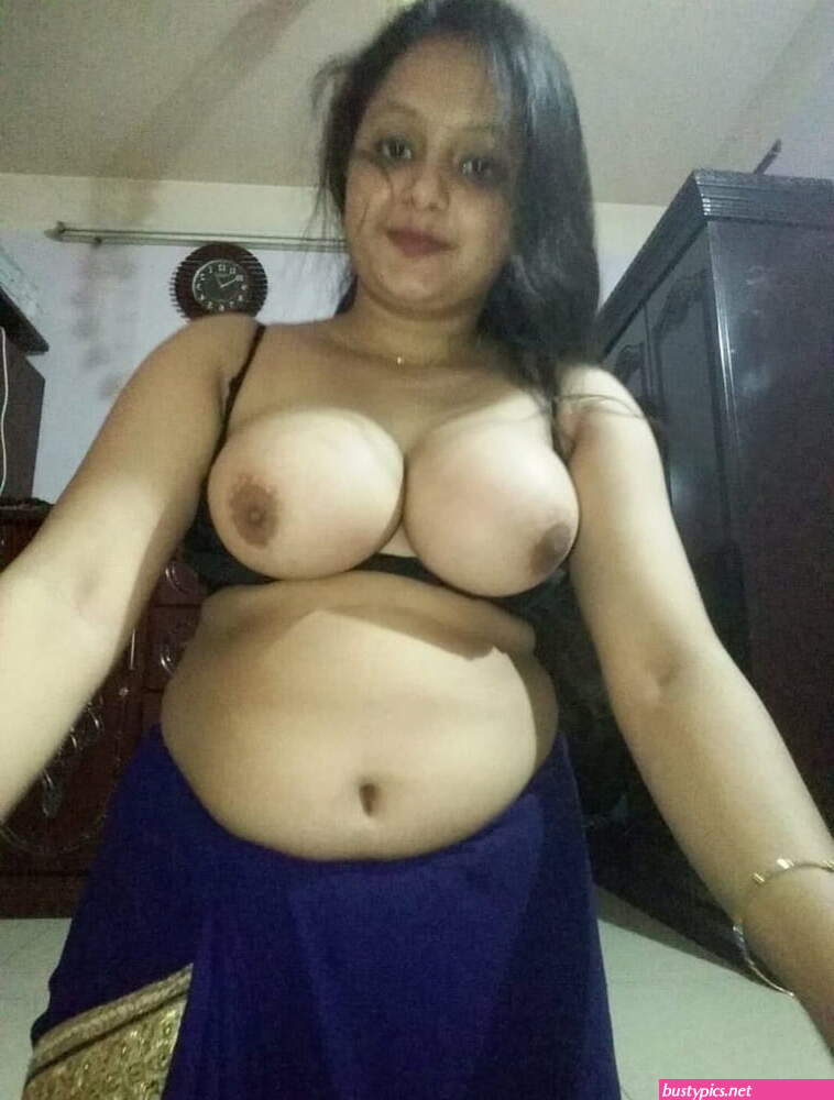 famous momo bhabhi naked all pics