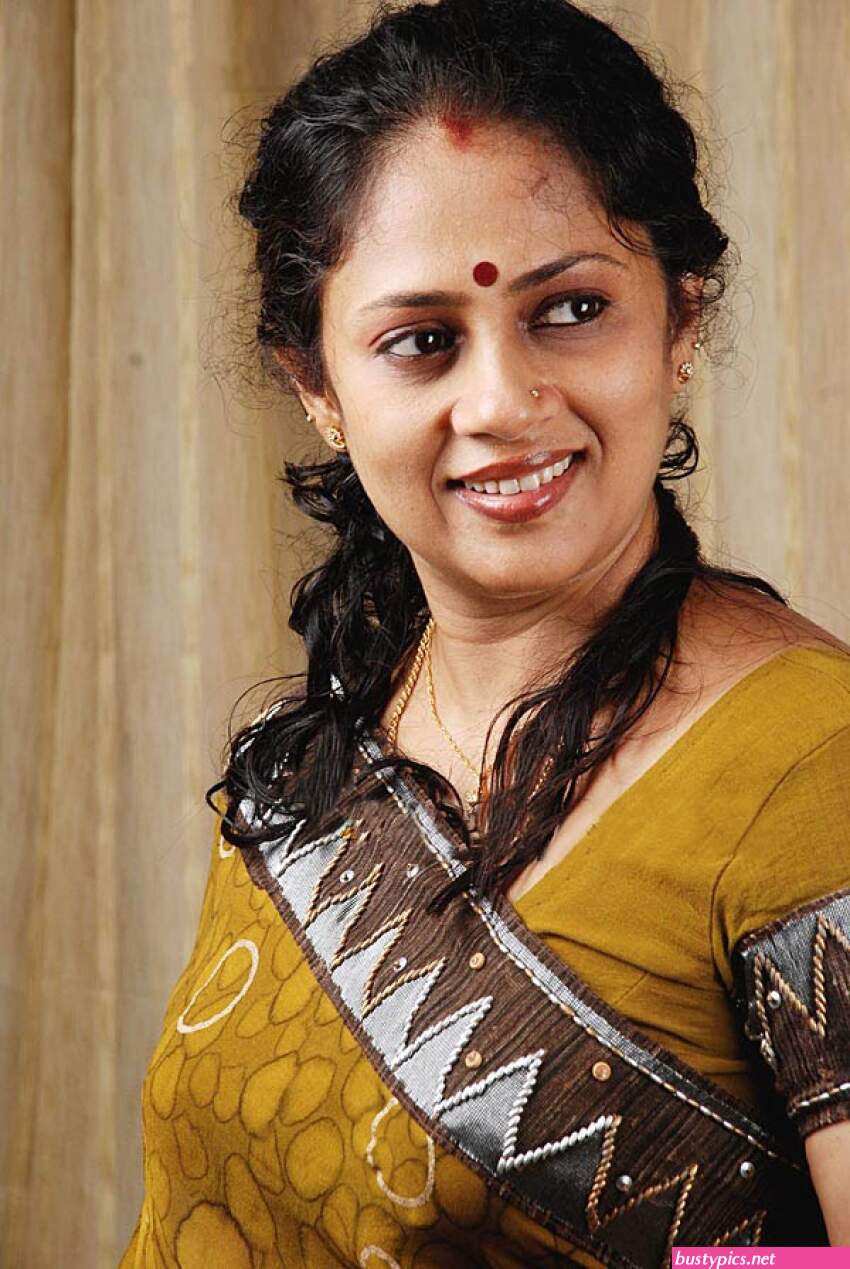 karnataka desi hot aunty