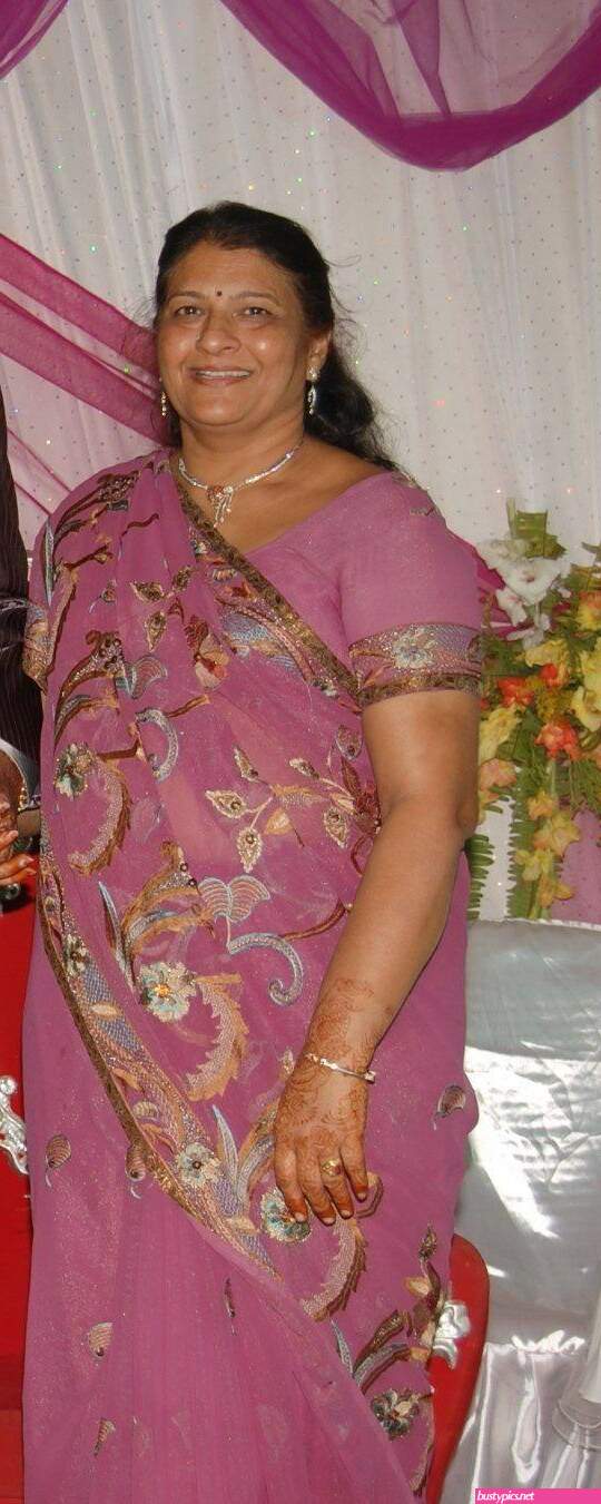 marture hot indian mom pussy photos