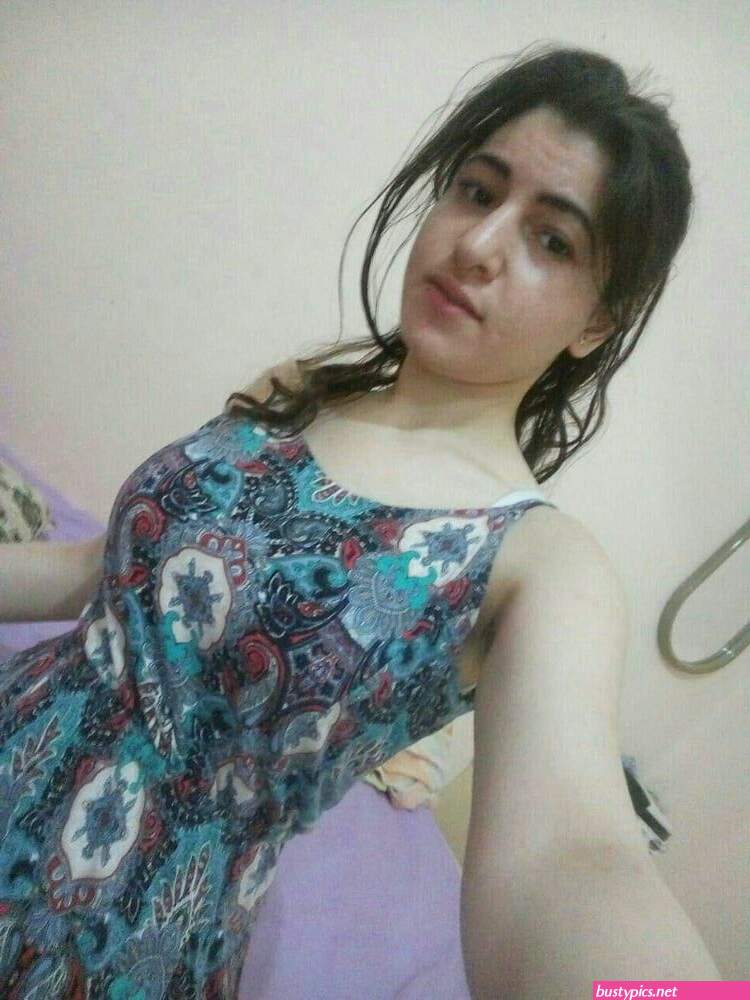 muslim-girl-boobs