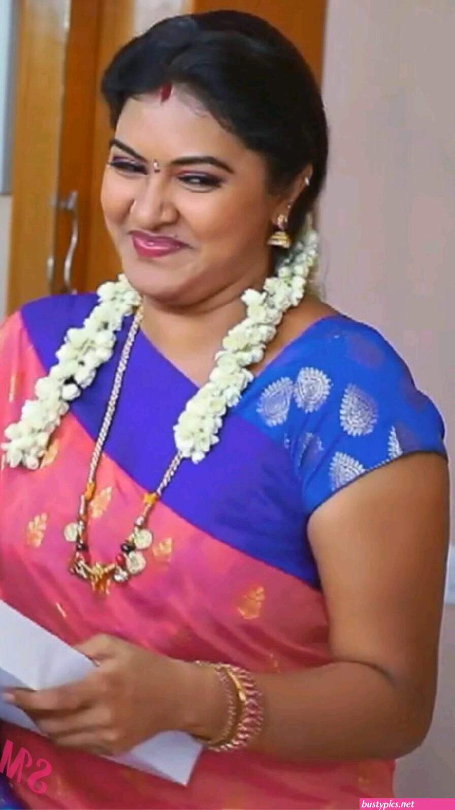 www.aunty.seridevi.mulai.pic.com
