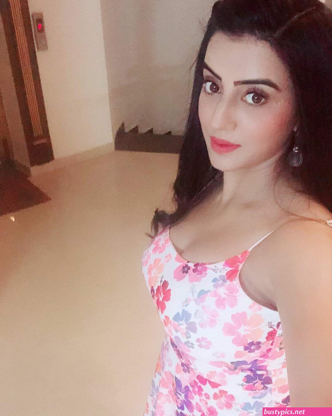 desi aurat nighty hot wallpaper