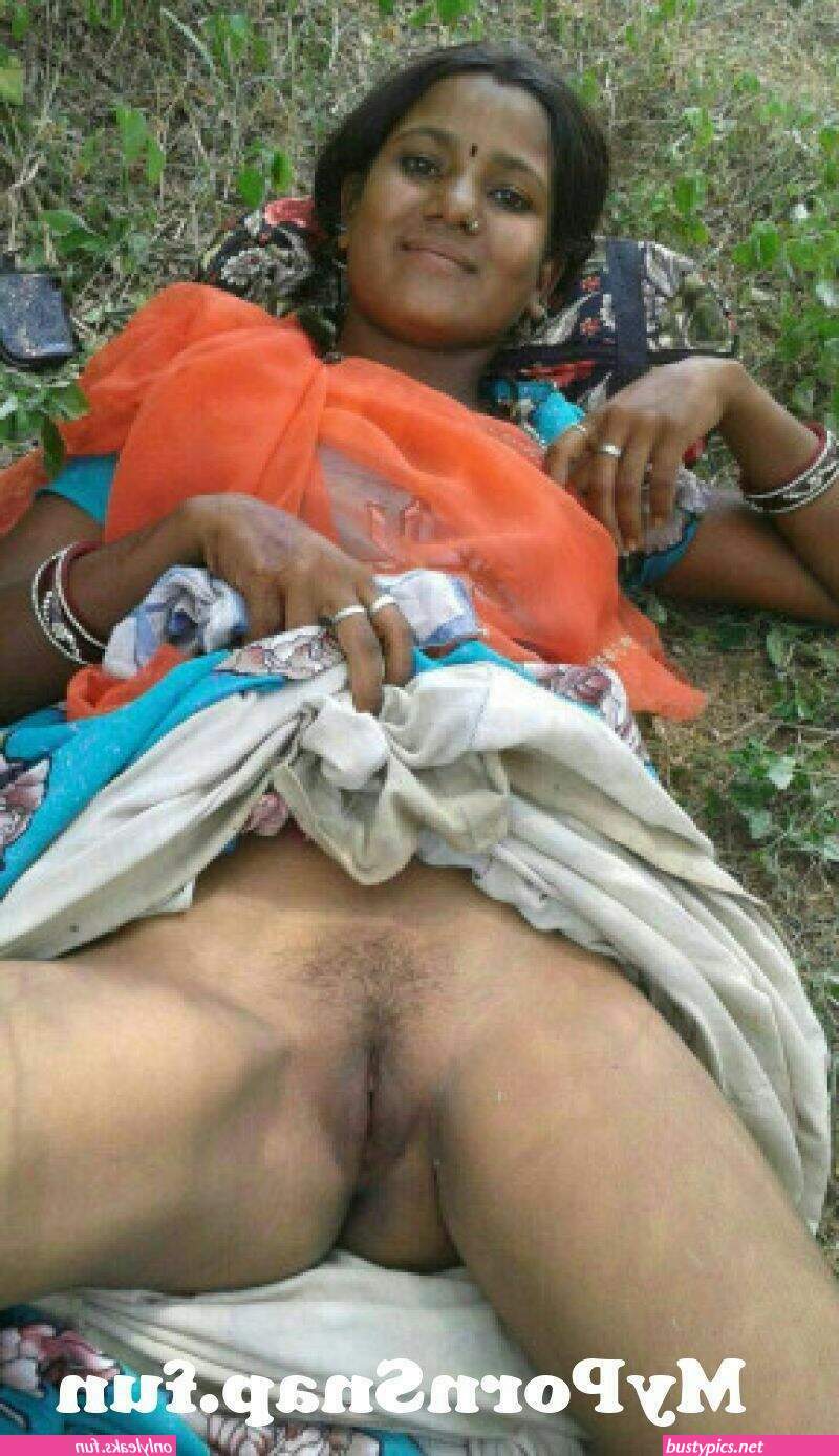 desiauntypussyphoto