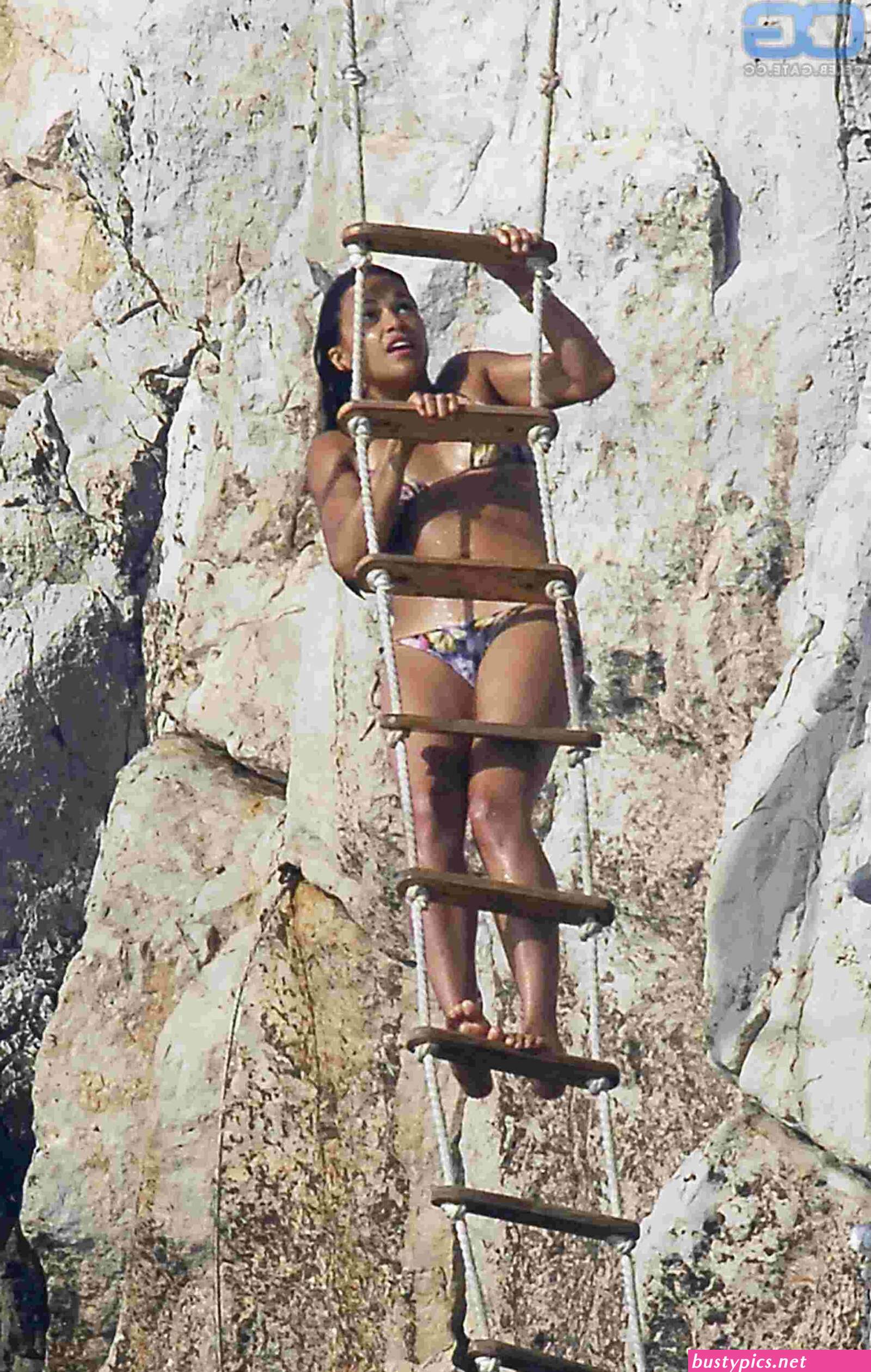 https://wanderlust.care/michelle-monaghan/gallery.html