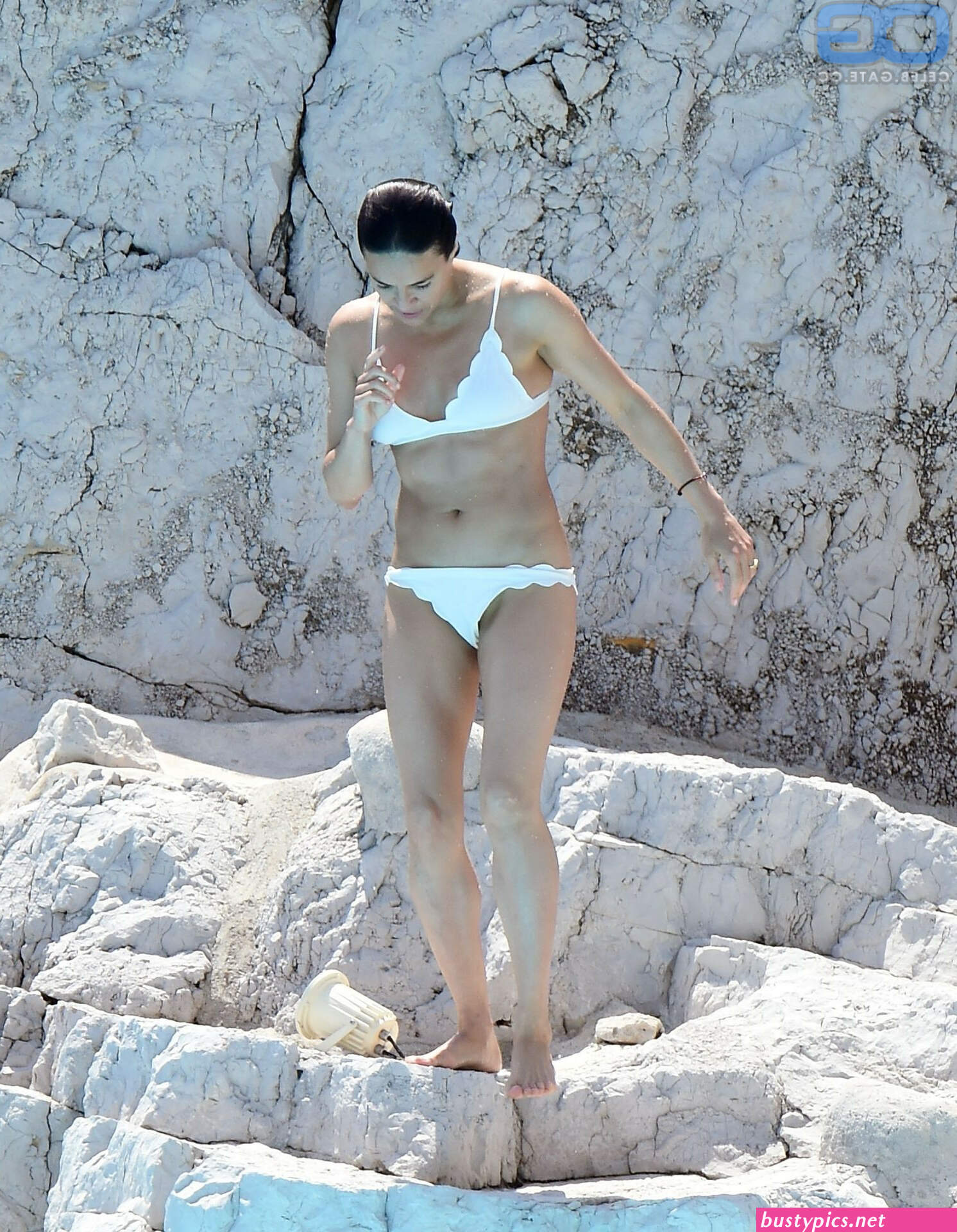 https://wanderlust.care/michelle-monaghan/gallery.html