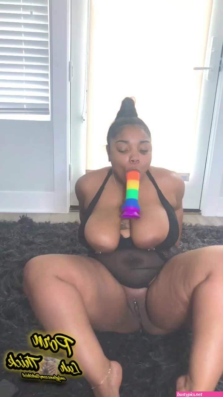 luh.thick only fans nude pic