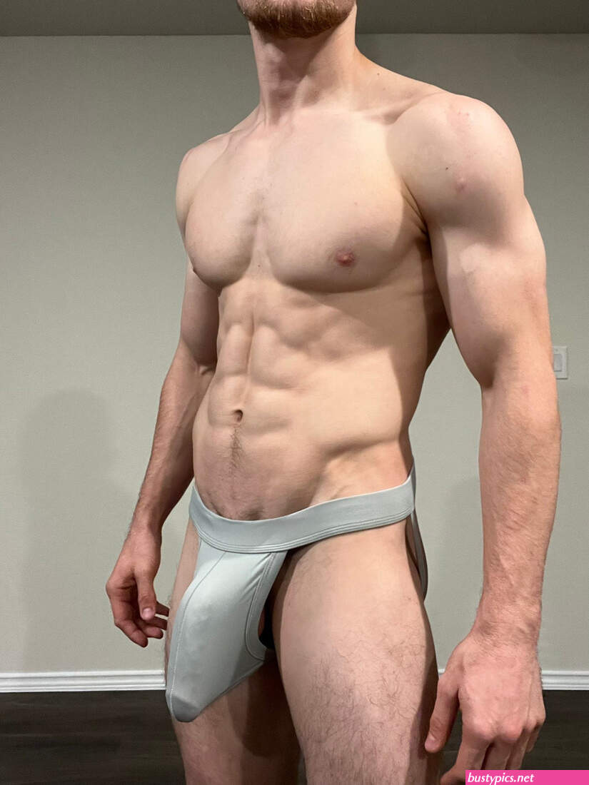 photos of monster cock bulges