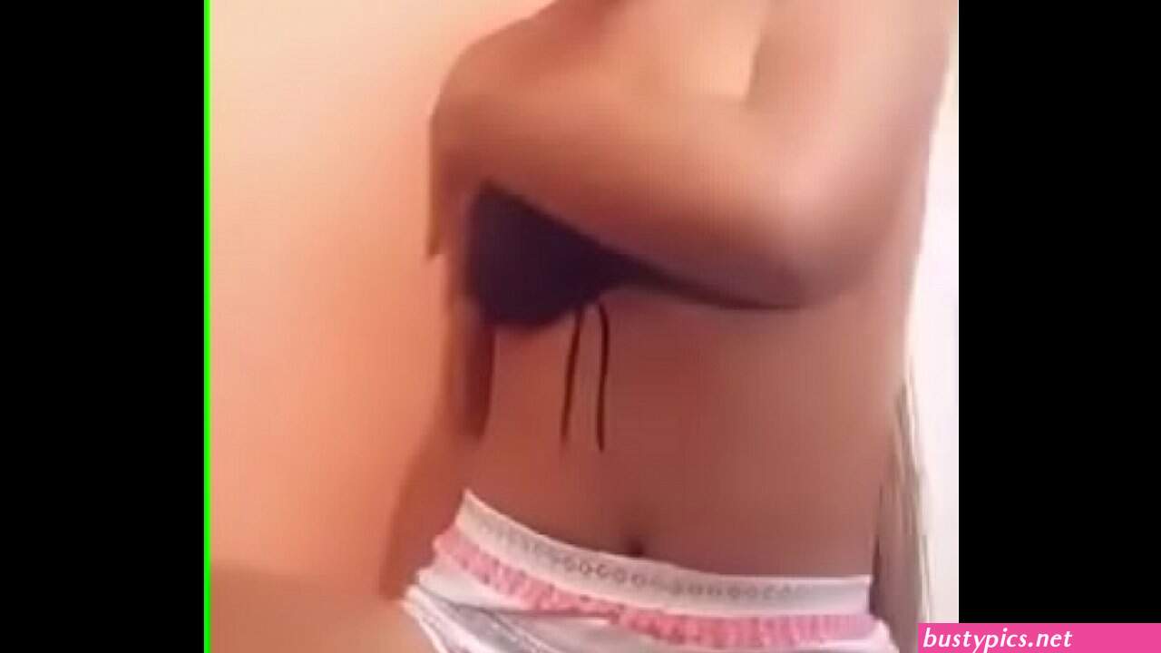 nude uganda queens photos