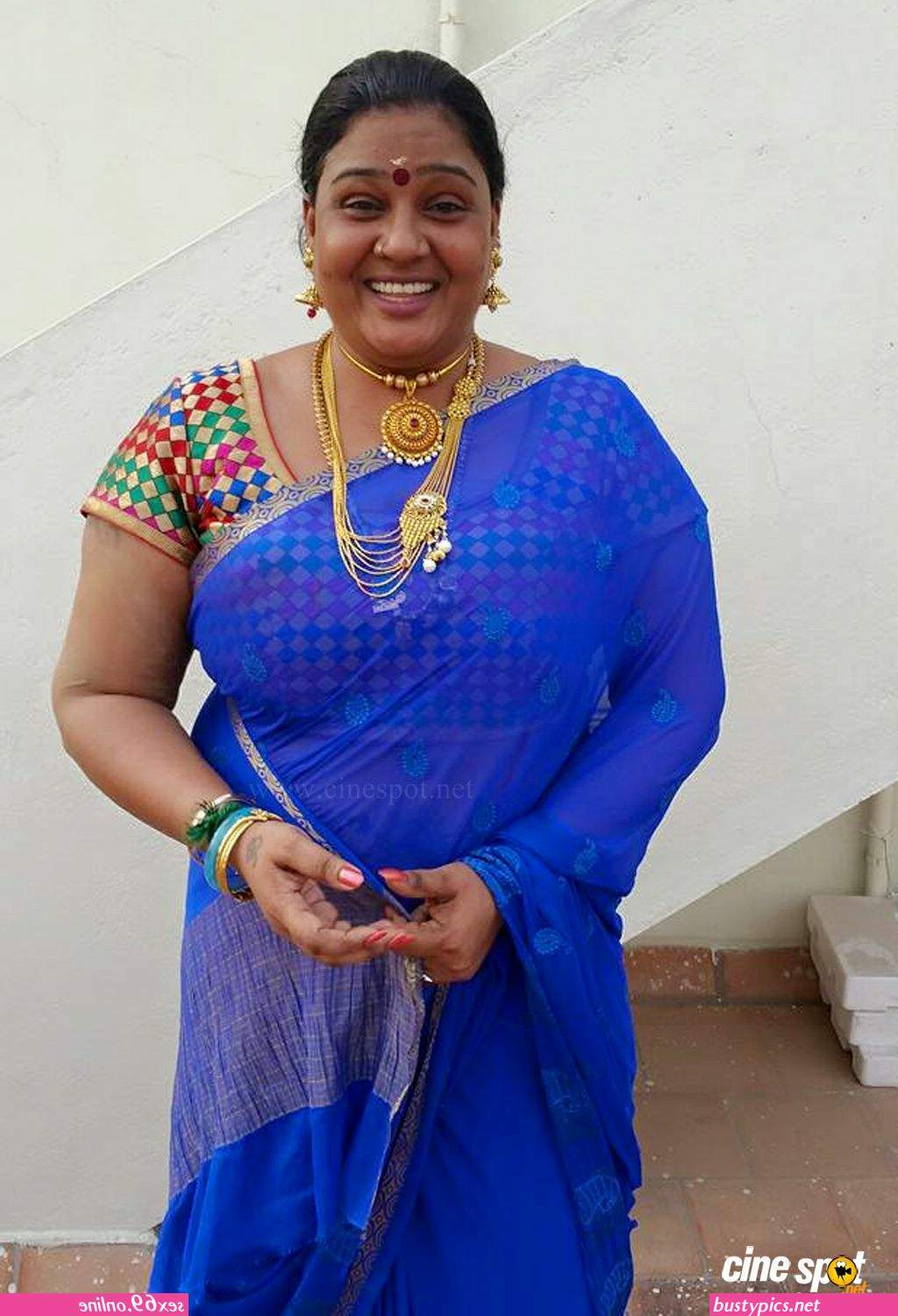 naked tamil aunty