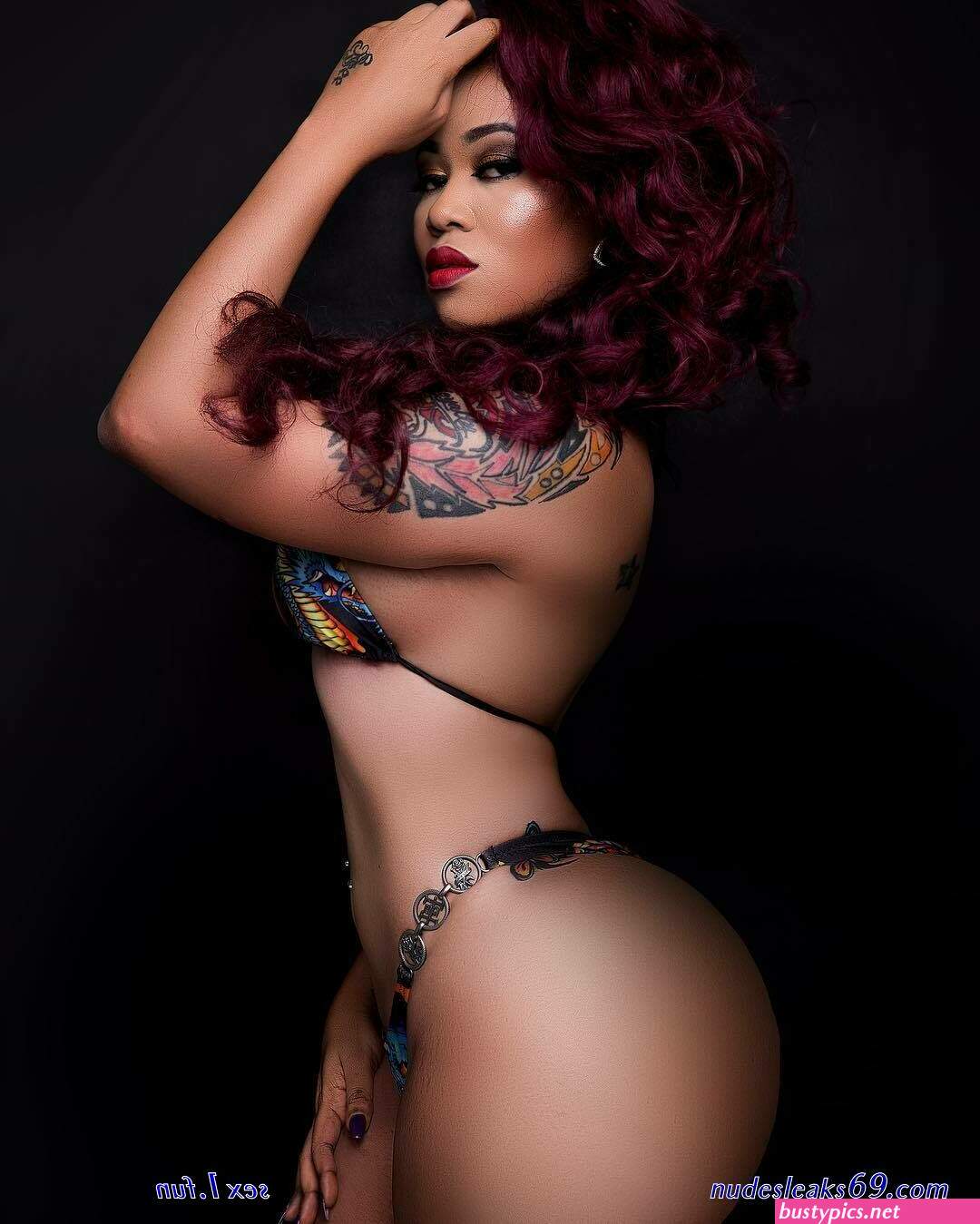 tits tasni xxx