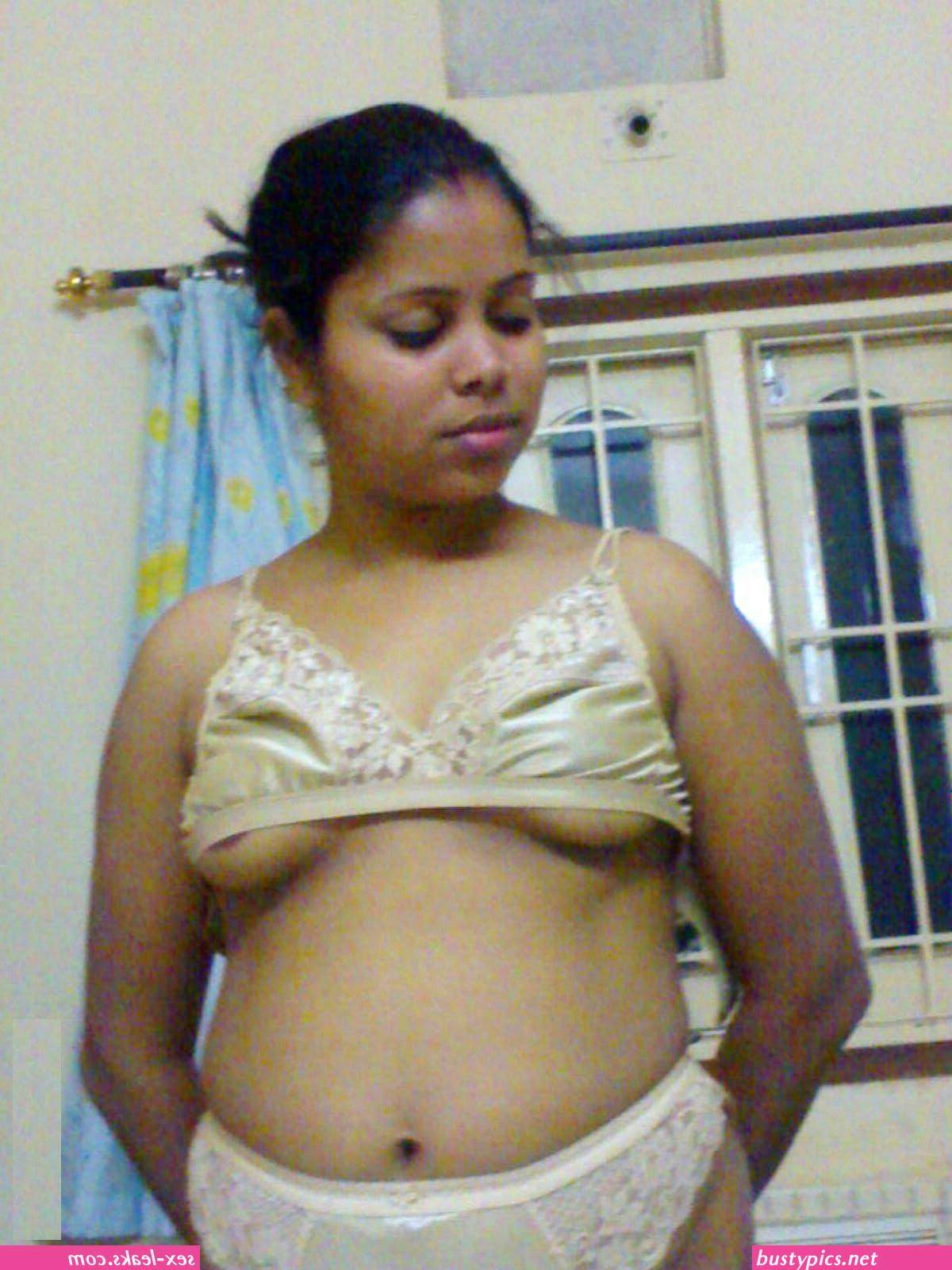 village mallu aunty big boobs xx pics