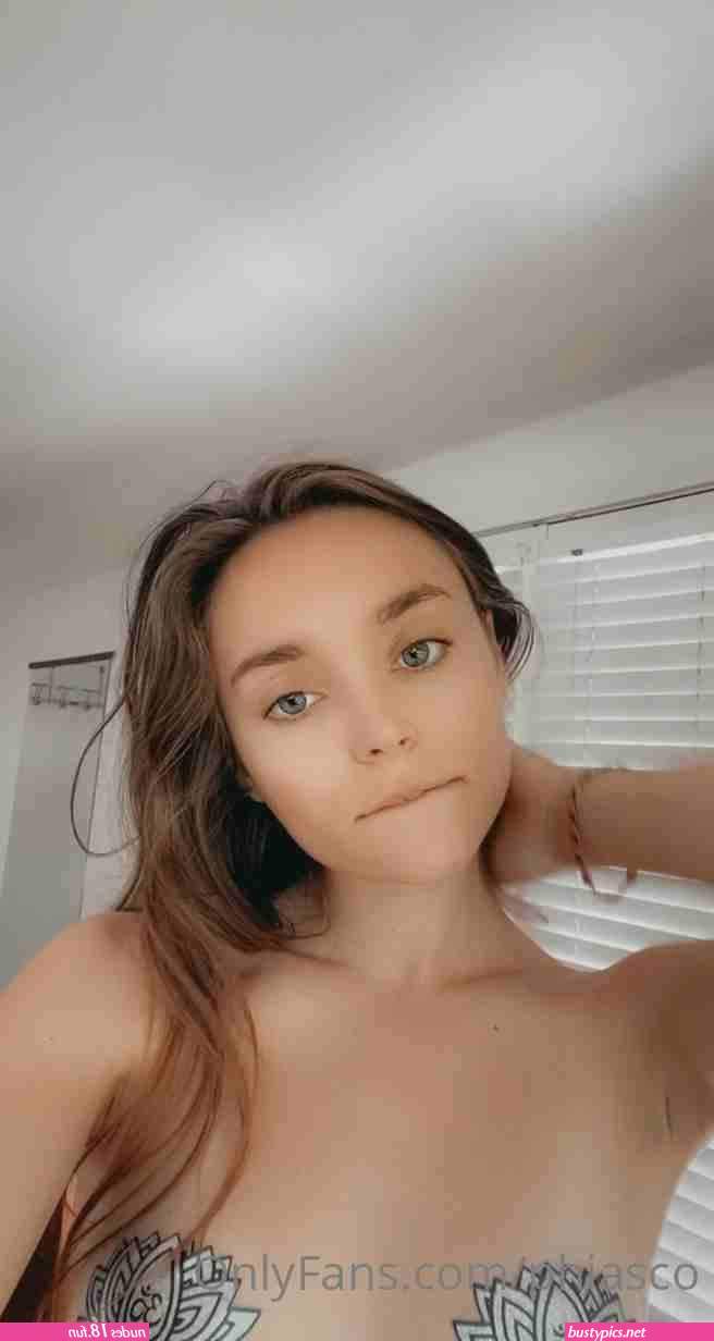 18 nudes18.fun you tube lesbians